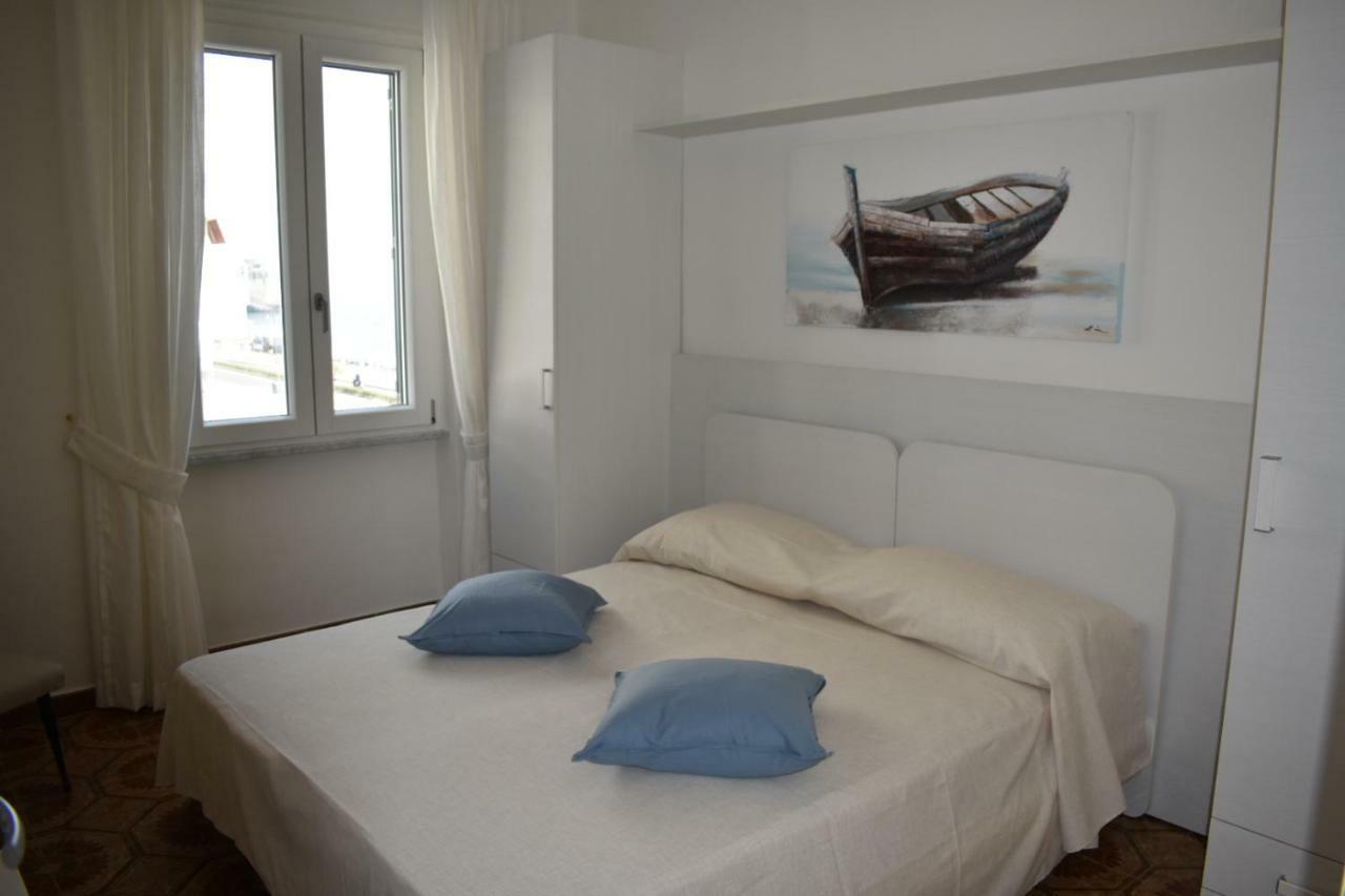 Appartement La Casa Di Zeffiro à Maiori Extérieur photo